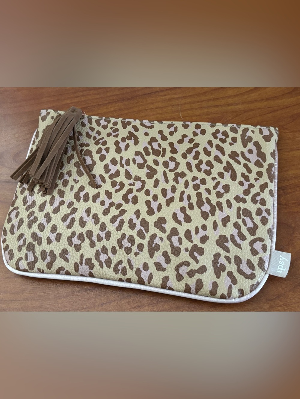 Beauty Bundle w/ Raffia Earrings Eyeshadow Blush Palette & Animal Print Clutch - Picture 4 of 5
